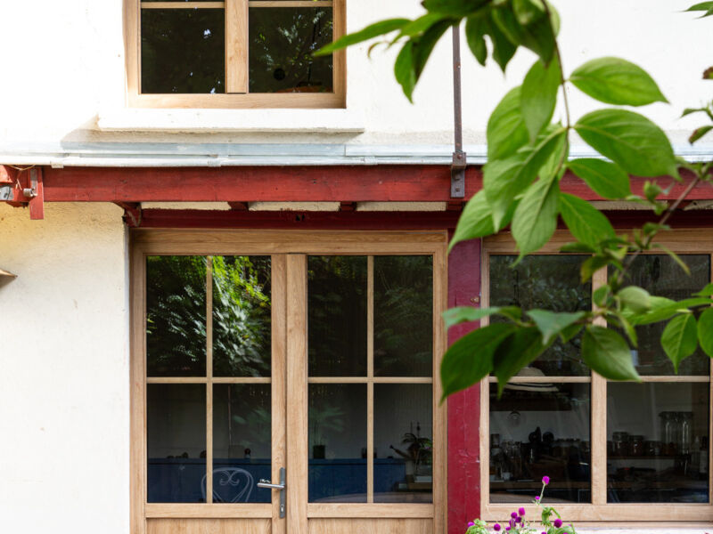 Nos experts à Trélissac vous accompagnent pour bien choisir vos fenêtres - photo 1