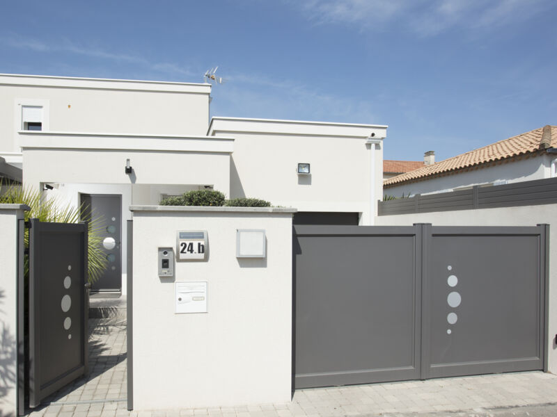 Quel type de portail choisir pour votre maison en Dordogne ? - photo 1